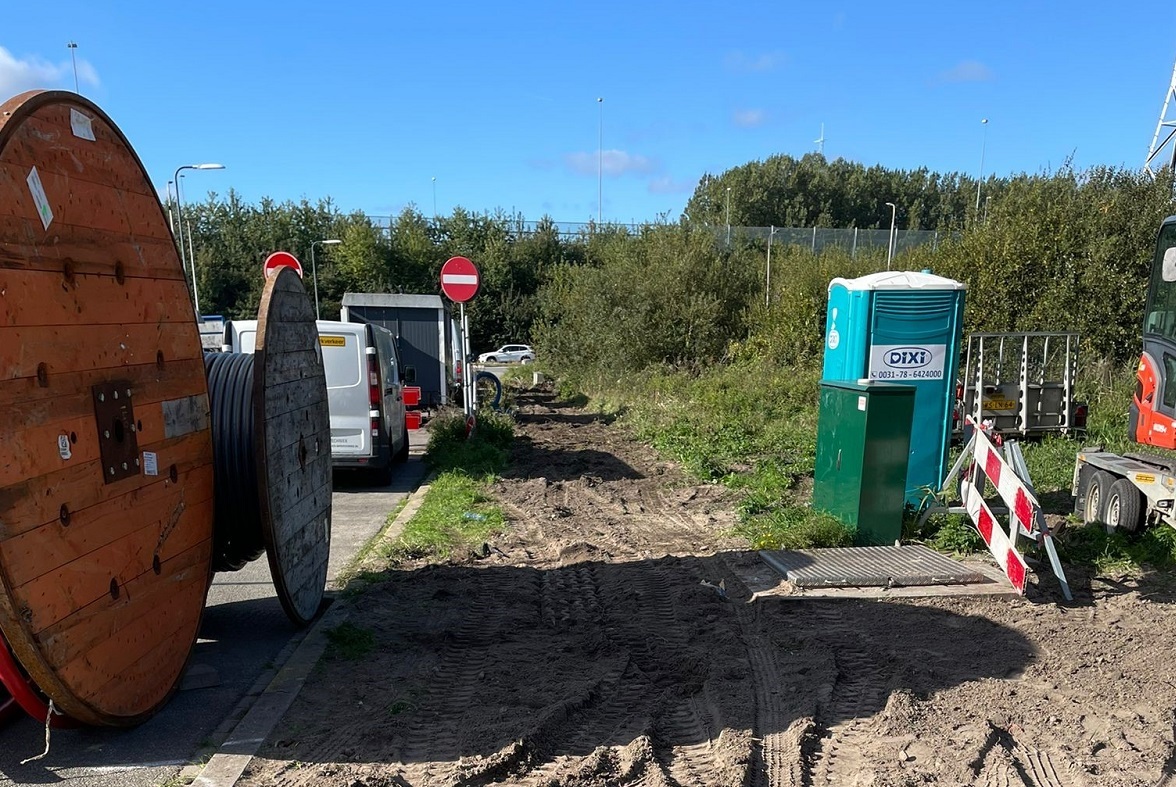 Foto werkzaamheden op bedrijventerrein Skoon bij de Verlengde Stellingweg in Zaandam.